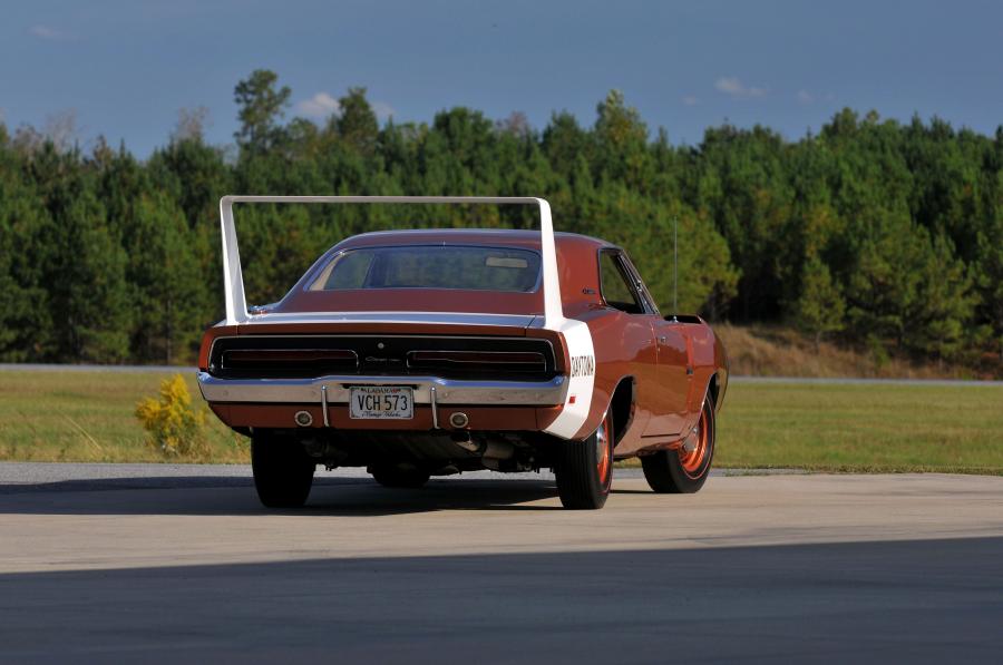  Dodge Charger Daytona Hemi 1969 года  (фото 9 из 29)